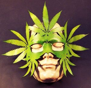 leather-weed-mask1
